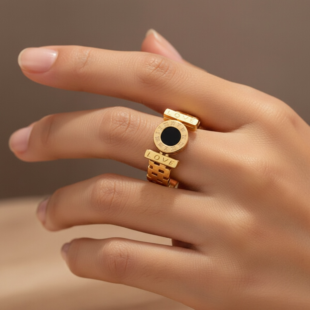 Love Roman Ring